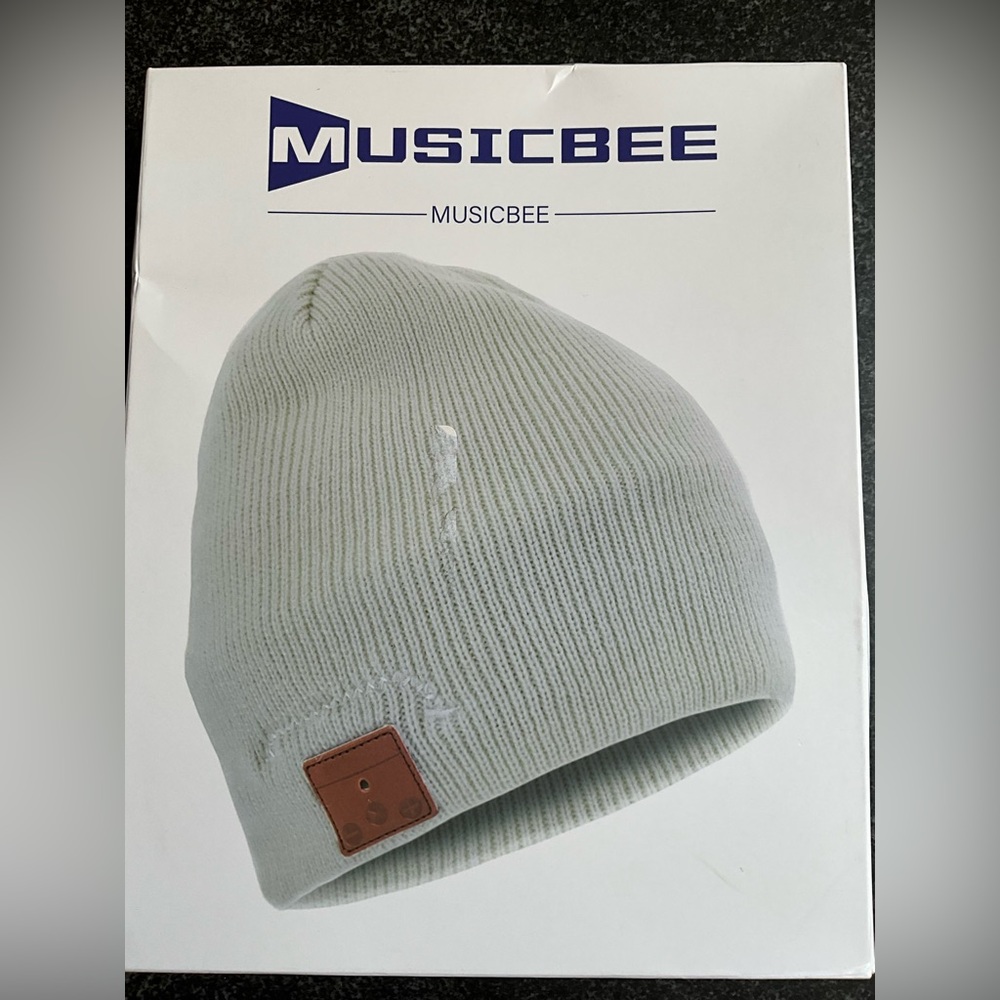 Musicbee bluetooth beanie